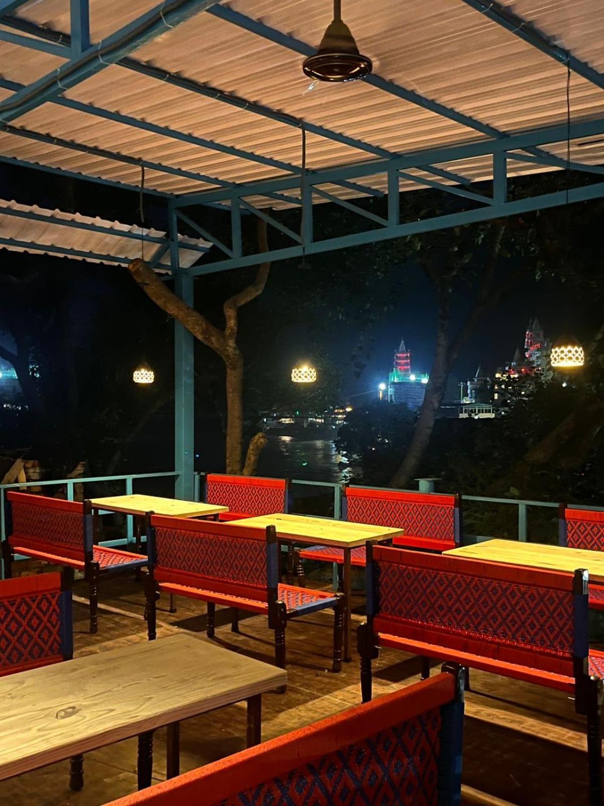 Yes Retreat Rishikesh Hotel Exterior foto